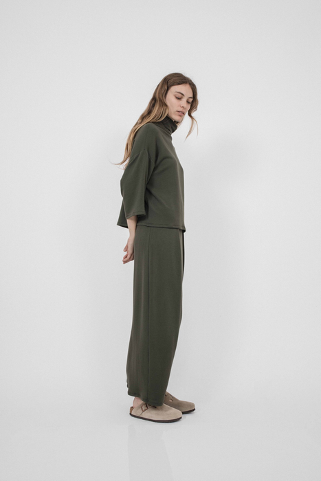 Bucket Sweater in Artichoke
