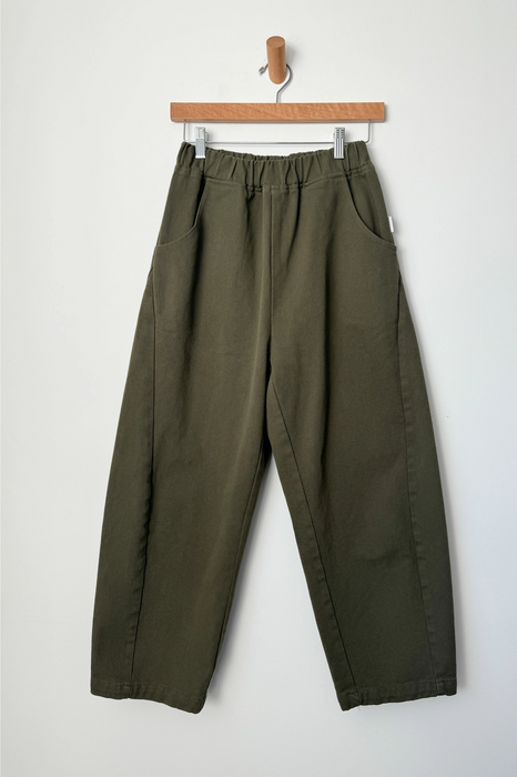Arc Pants in Olive