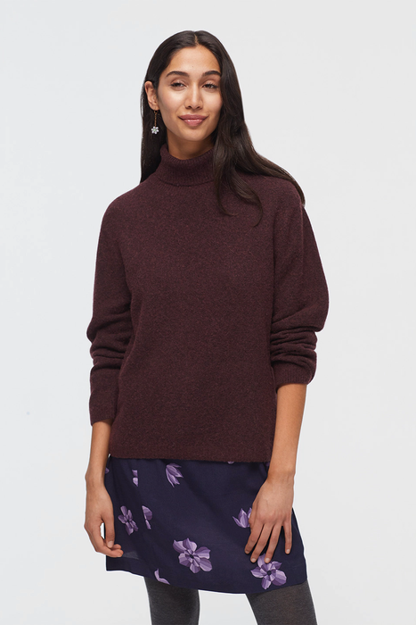 Midneck Sweater in Brown