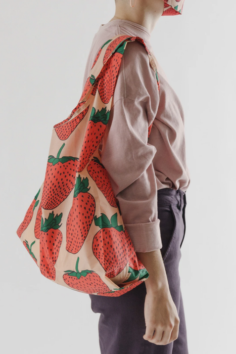 Baggu in Strawberry