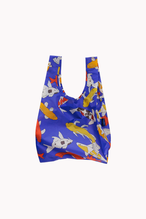 Baggu in Koi Pond