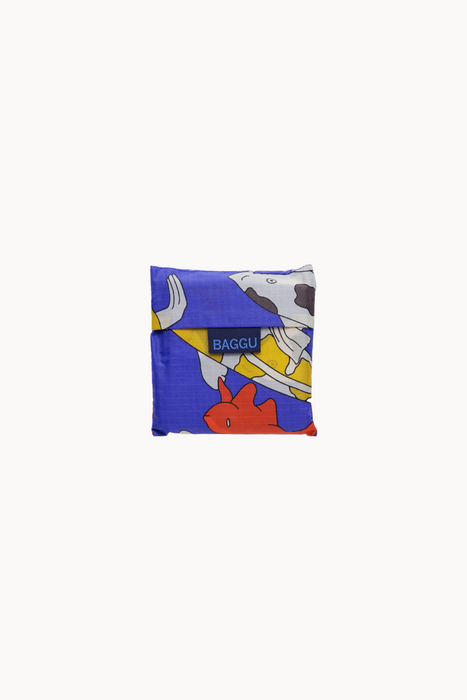 Baggu in Koi Pond