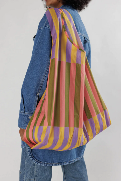 Big Baggu in Sunset Quilt Stripe