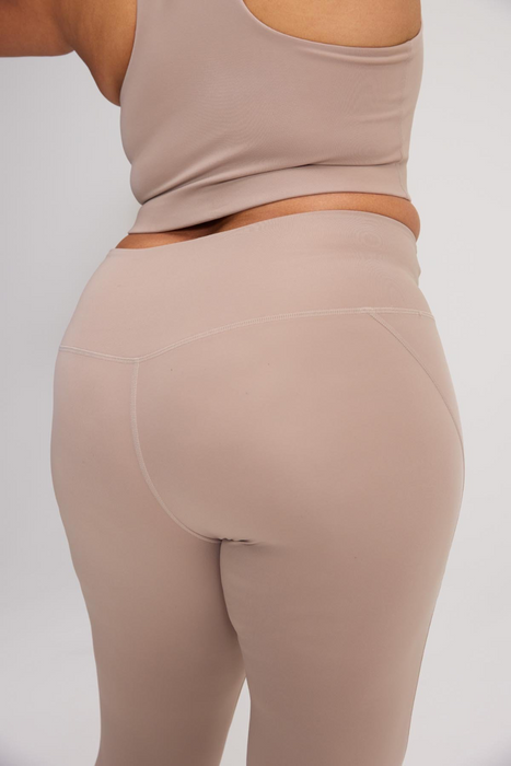 High-Rise Compressive Legging in Quartz