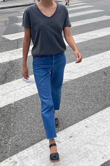 La Vie Tee in Vintage Black