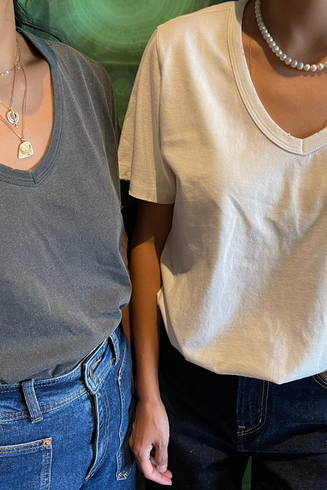La Vie Tee in Vintage White