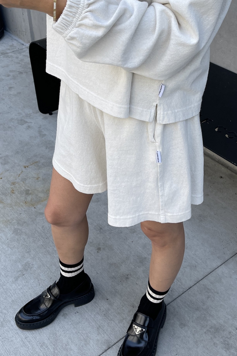 Flared Basketball Shorts in Alabaster