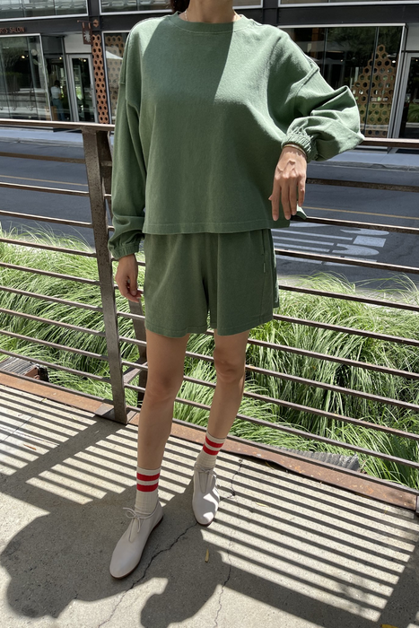 Naturelle Tee in Basil
