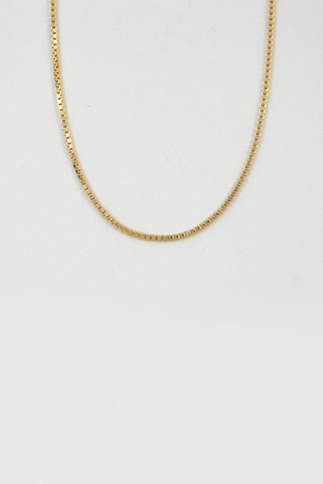 Wyatt Chain Necklace in Gold
