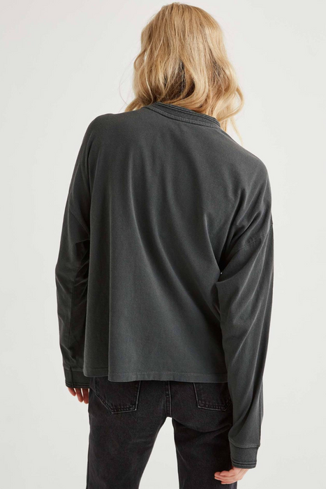 Long Sleeve Relaxed Tee in Stretch Limo