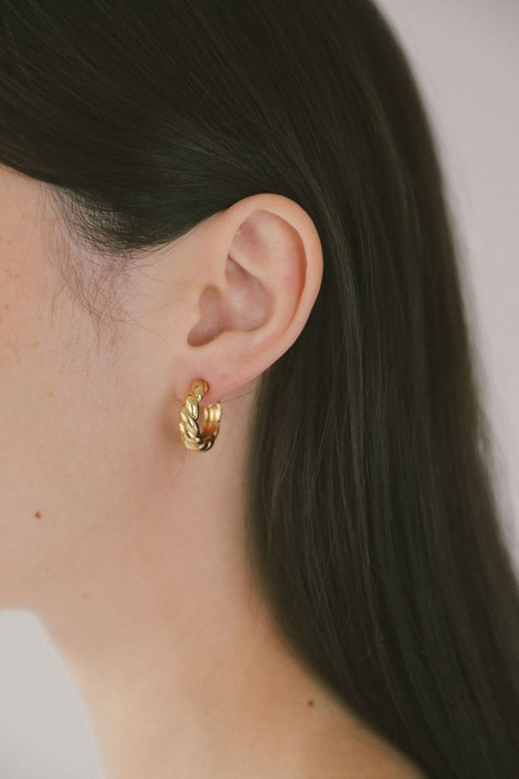 Sadie Hoops in Gold